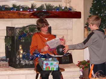 2013-12-23 21-05-03 Hildebrand Christmas.jpg